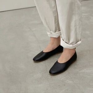 Everlane The Day Glove Flats in Black Leather Size 10.5